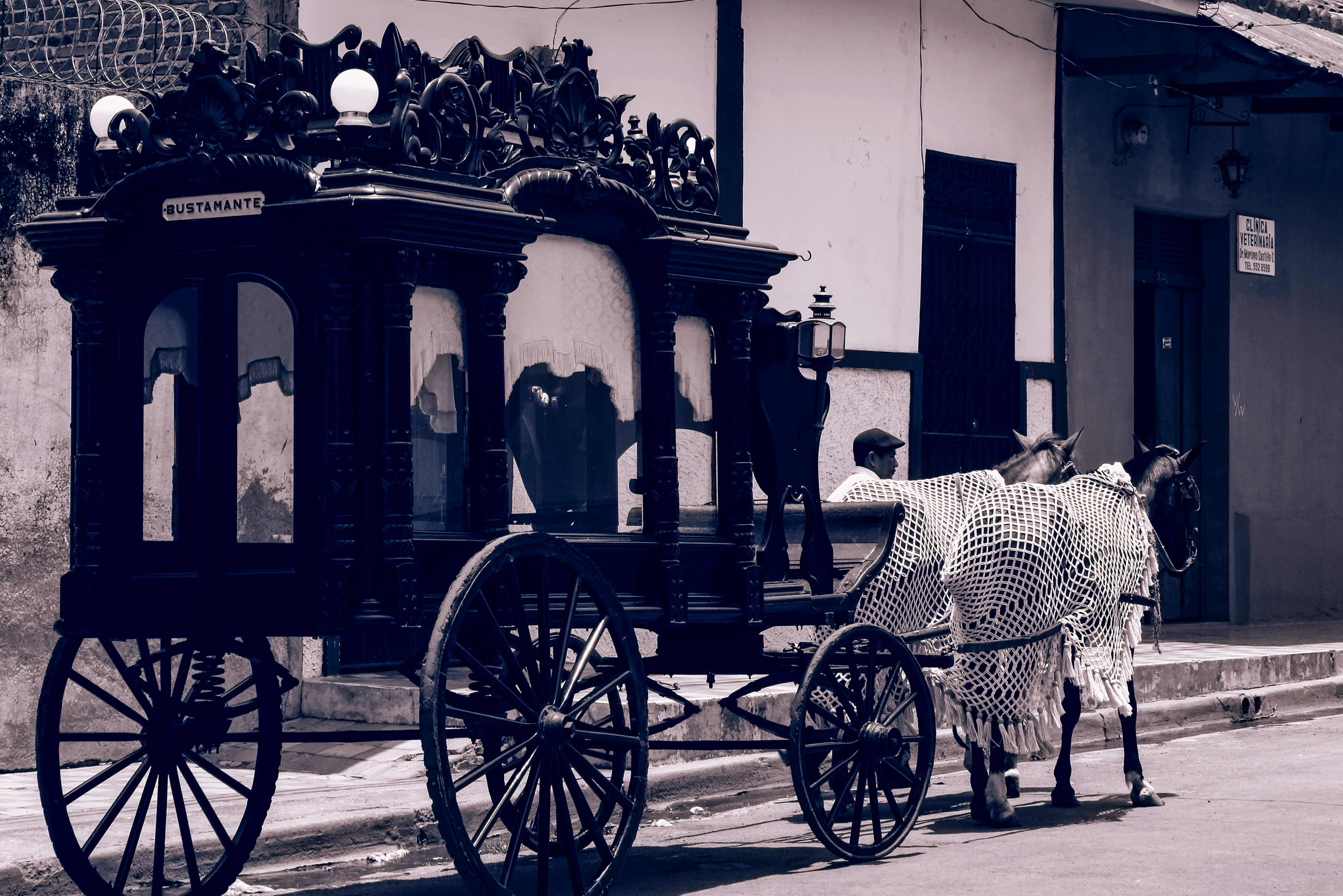 La carroza fúnebre Calles de granada, Granada, Nicaragua