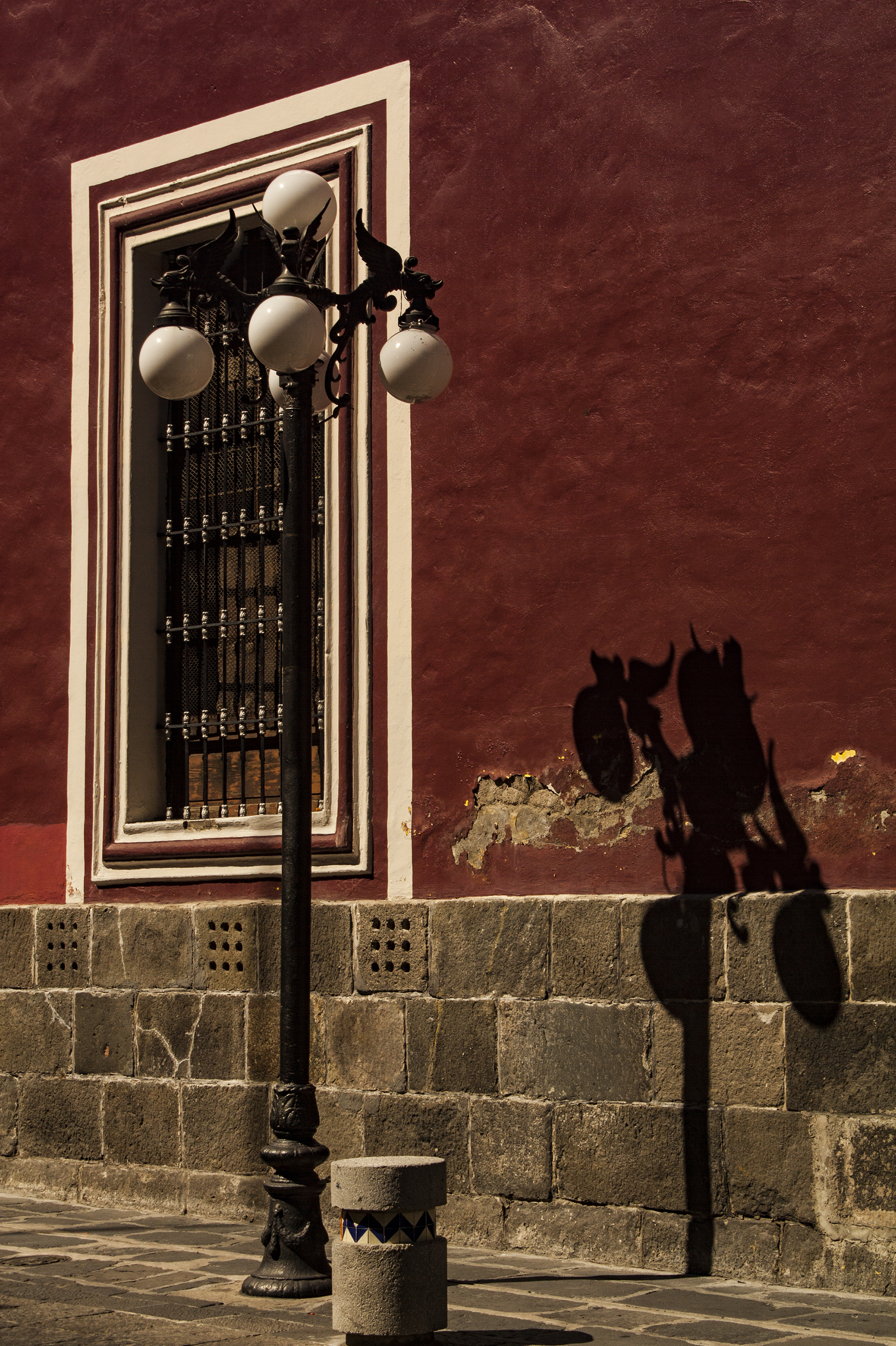 La sombra Centro hist´rico, ciudad de Puebla, Puebla, México