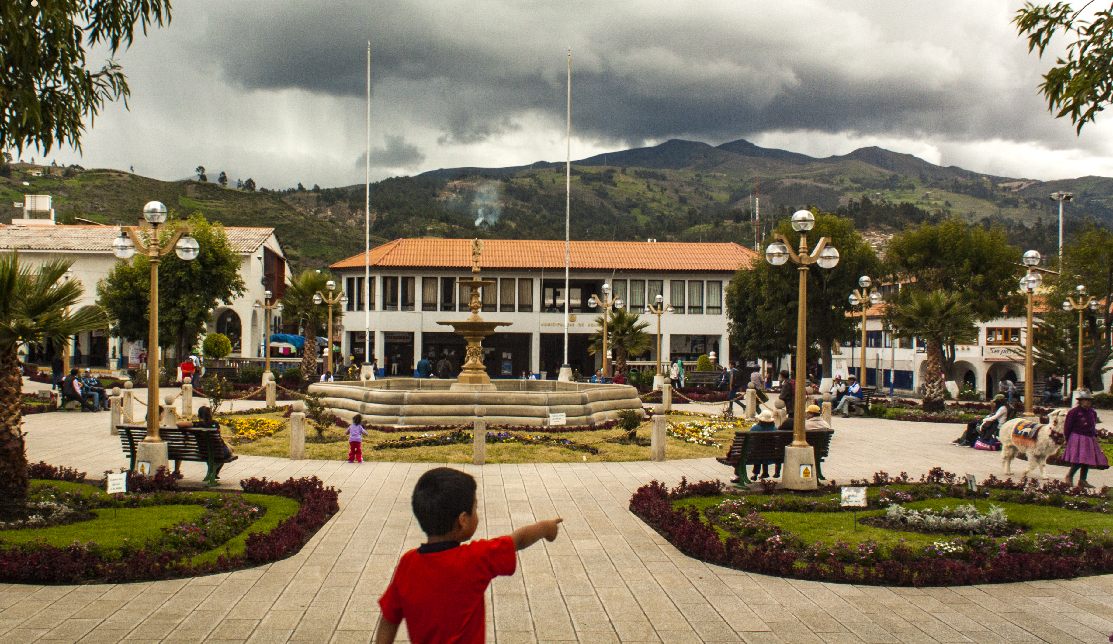 Plaza de Armas Huaraz, Ancash, Perú