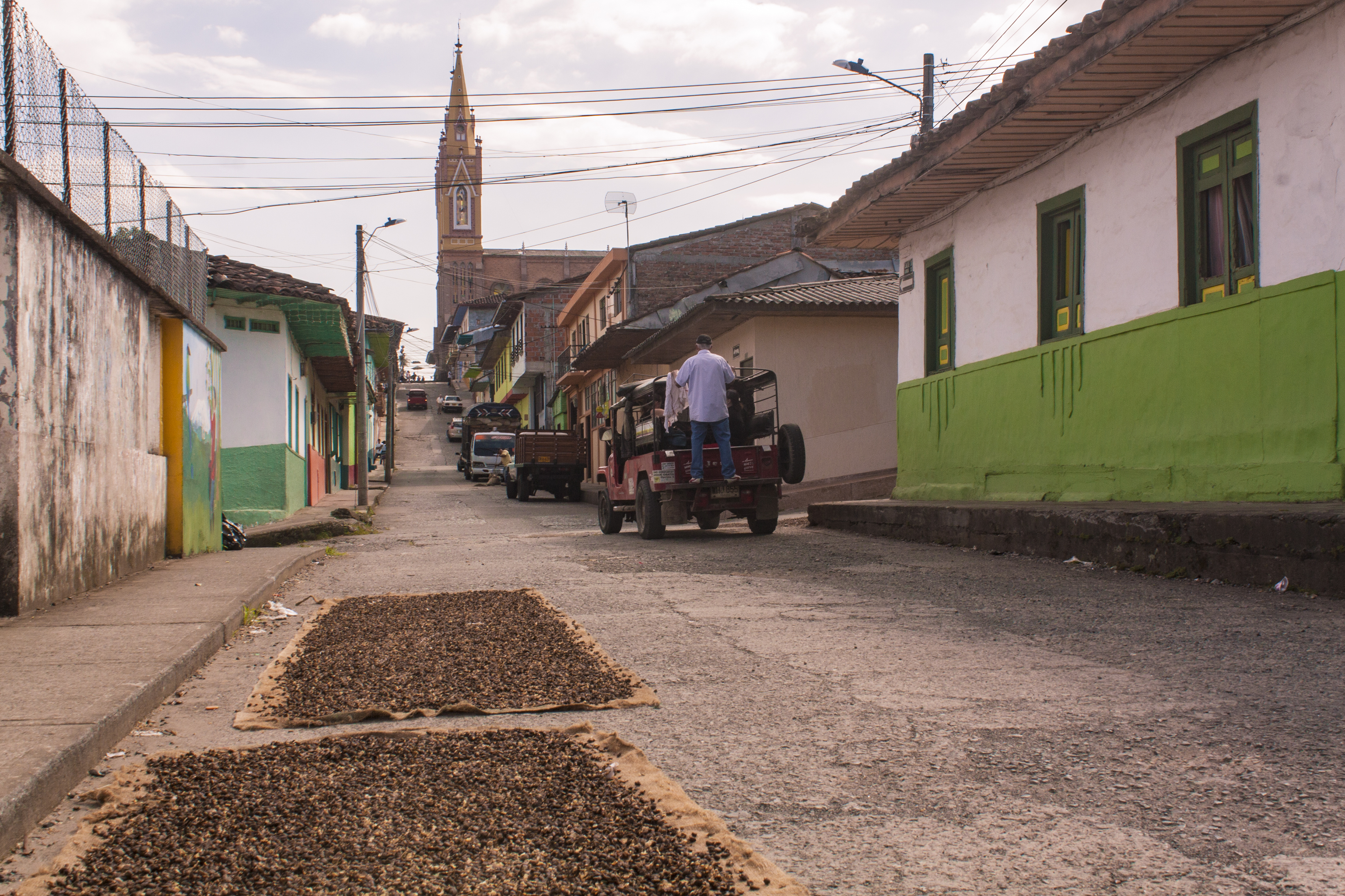 Secando café Marsella, Risaralda, Colombia