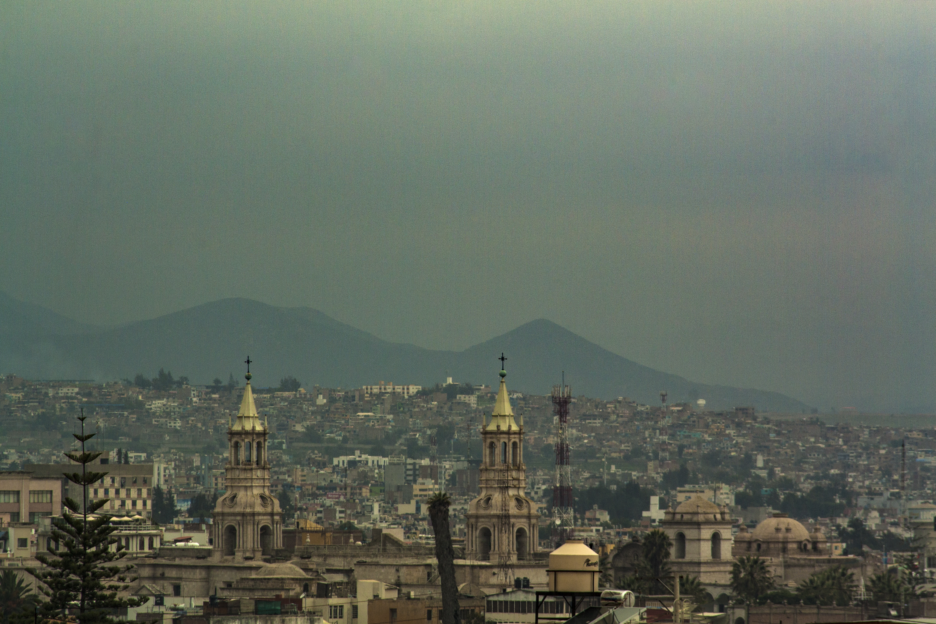 Vista urbana ciudad de Arequipa, Arequipa, Perú
