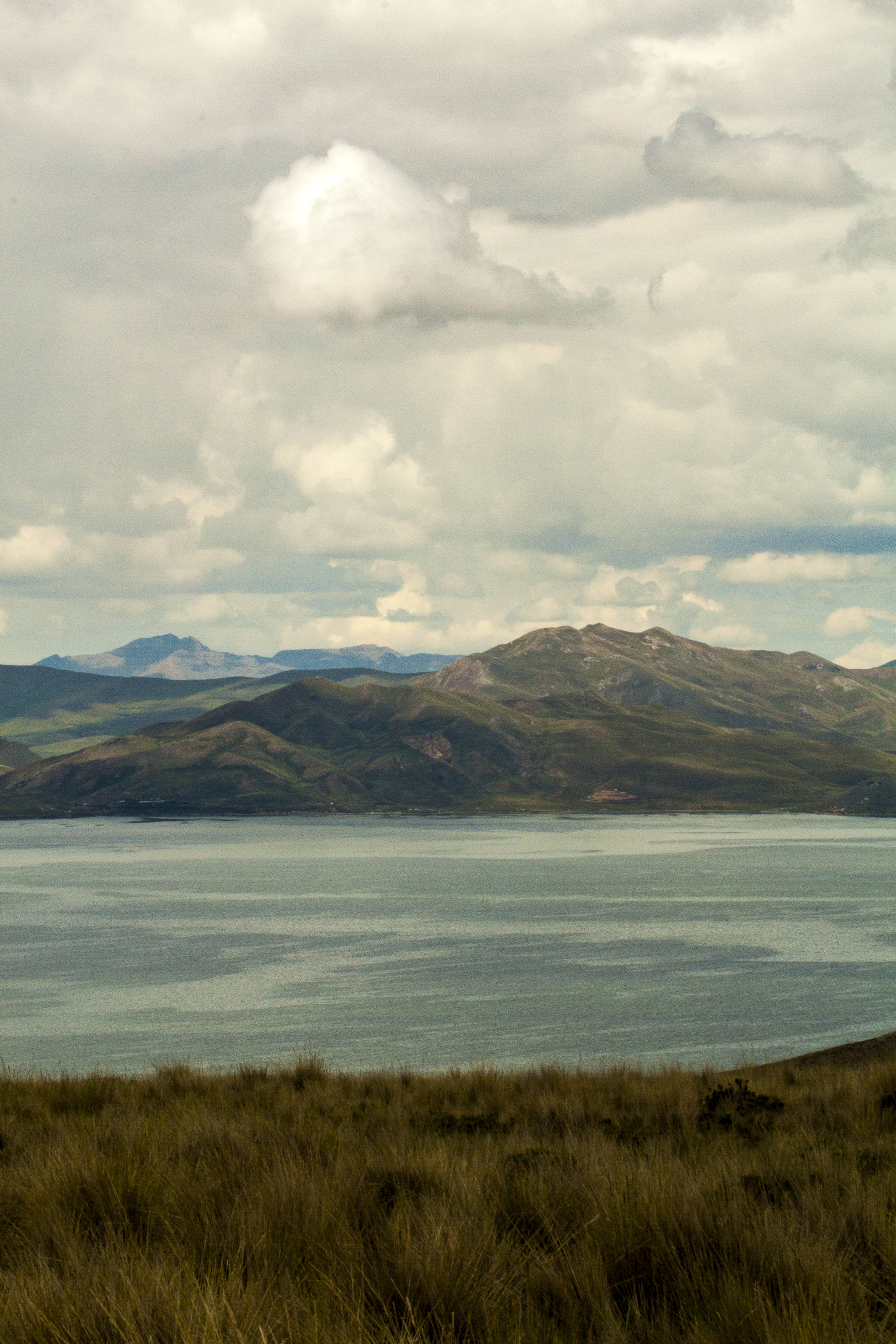 Vista al lago Carretera de Arequipa a Puno, Perú