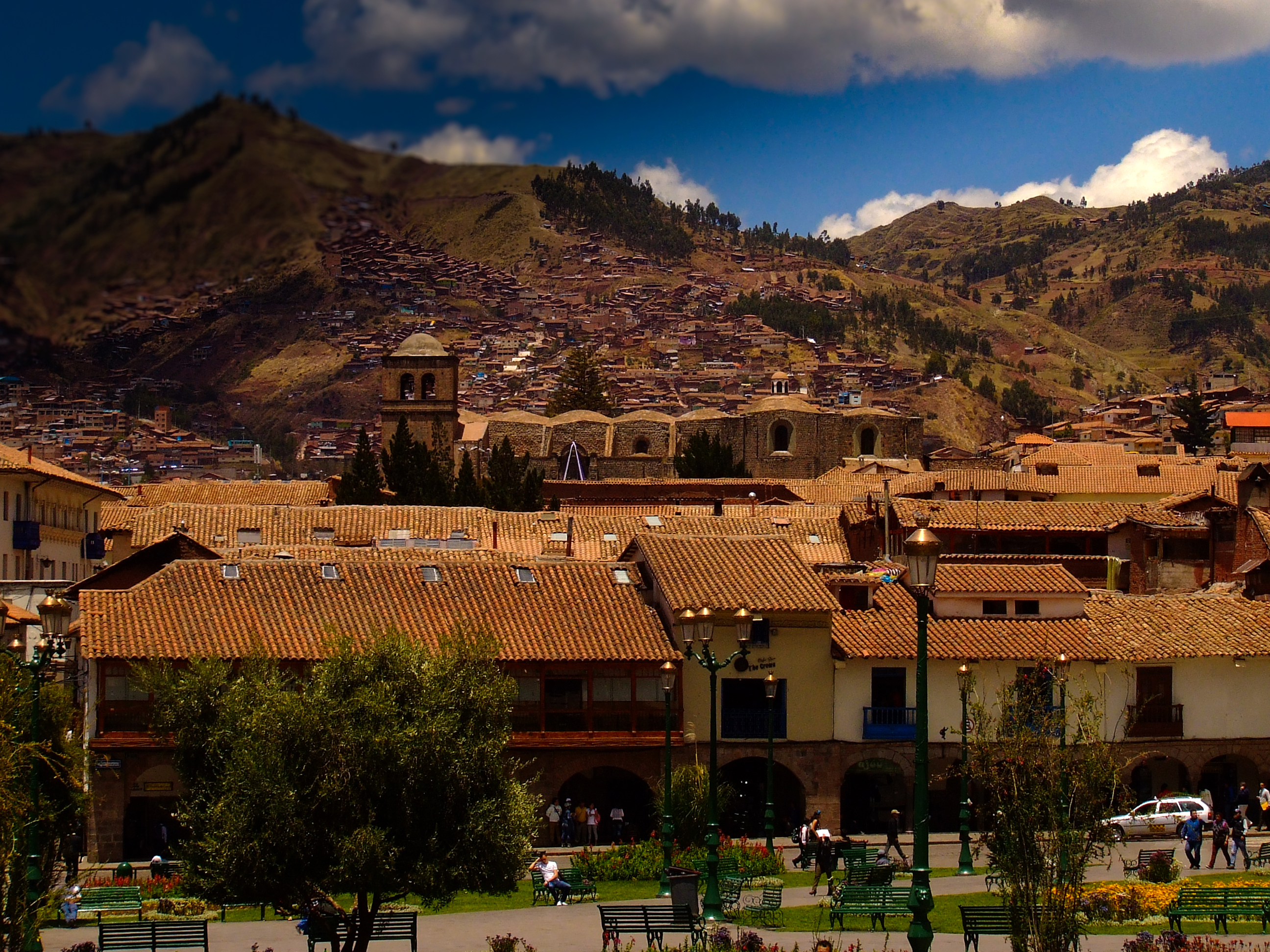 Vista desde la Plaza de Armas ciudad de Cusco, Cusco, Perú