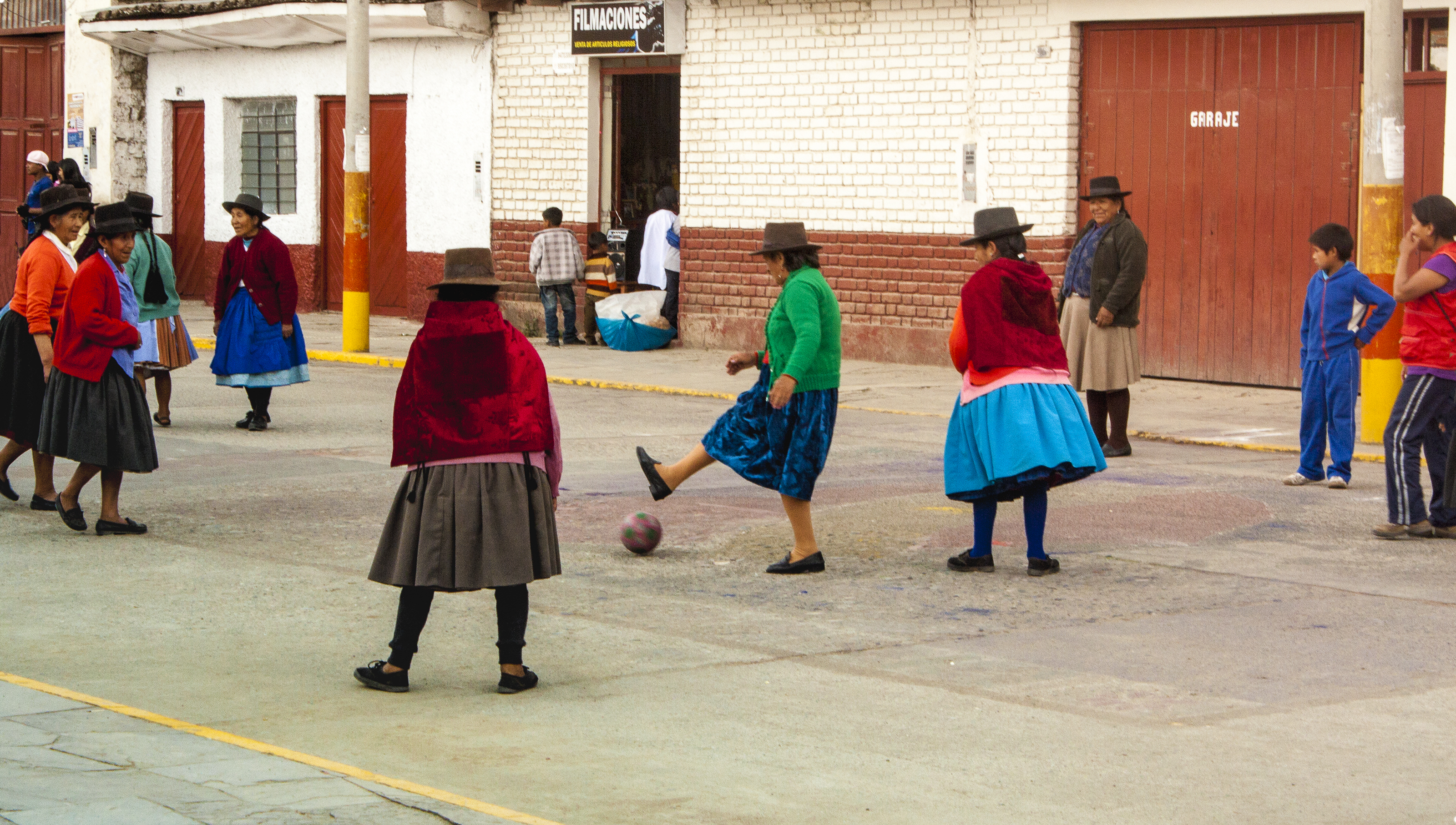 Futbol callejero Andahuaylas, Apurímac, Perú