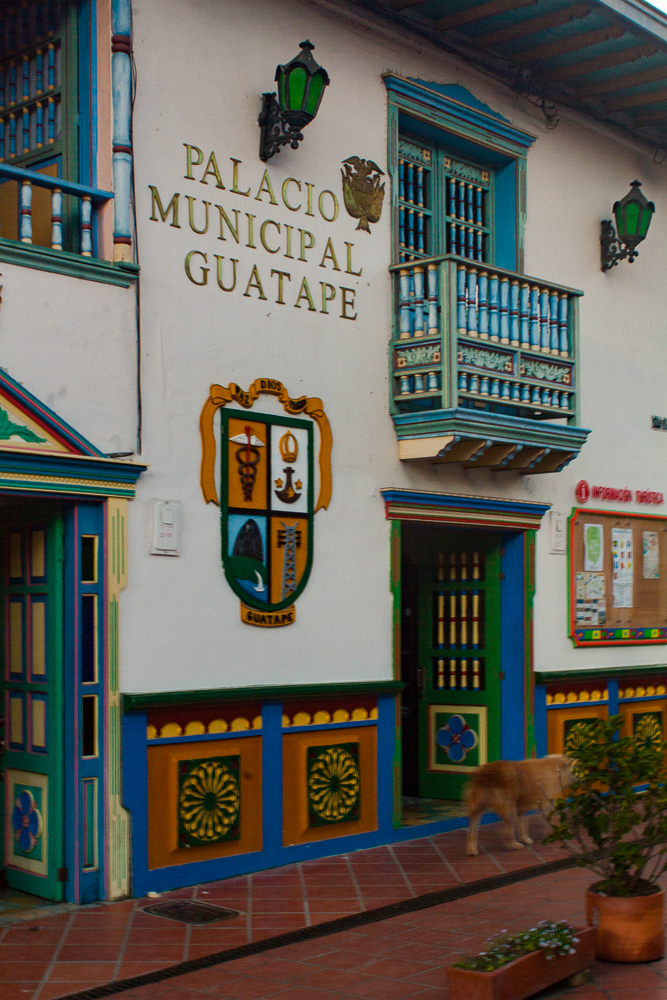 El Palacio Municipal Guatapé, Antioquia, Colombia