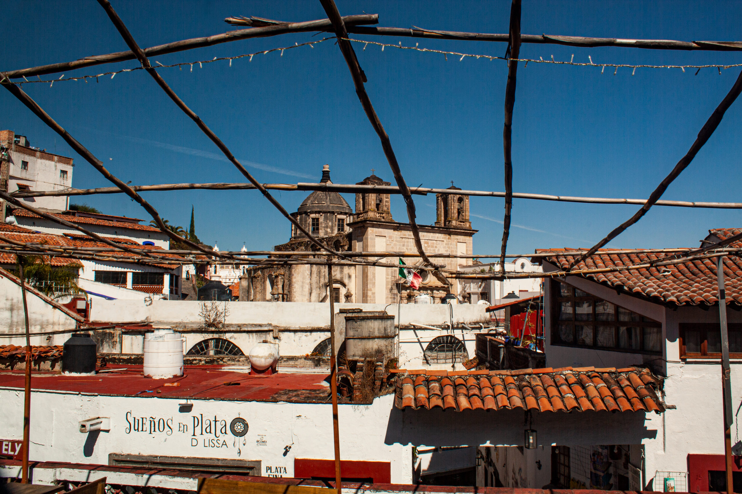Techos de tejas rojas Centro Histórico de Taxco, Guerrero, México